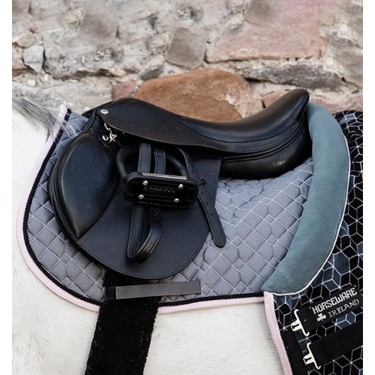 Tapis chabraque Fashion cheval - Horseware - Equestra Tapis chabraque Fashion cheval - Horseware - Equestra
