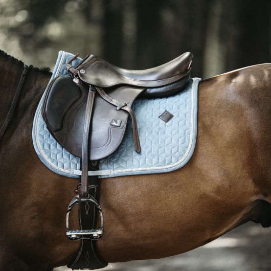 Tapis de selle cheval Velvet - Kentucky Tapis chabraque cheval Velvet - Kentucky - Equestra