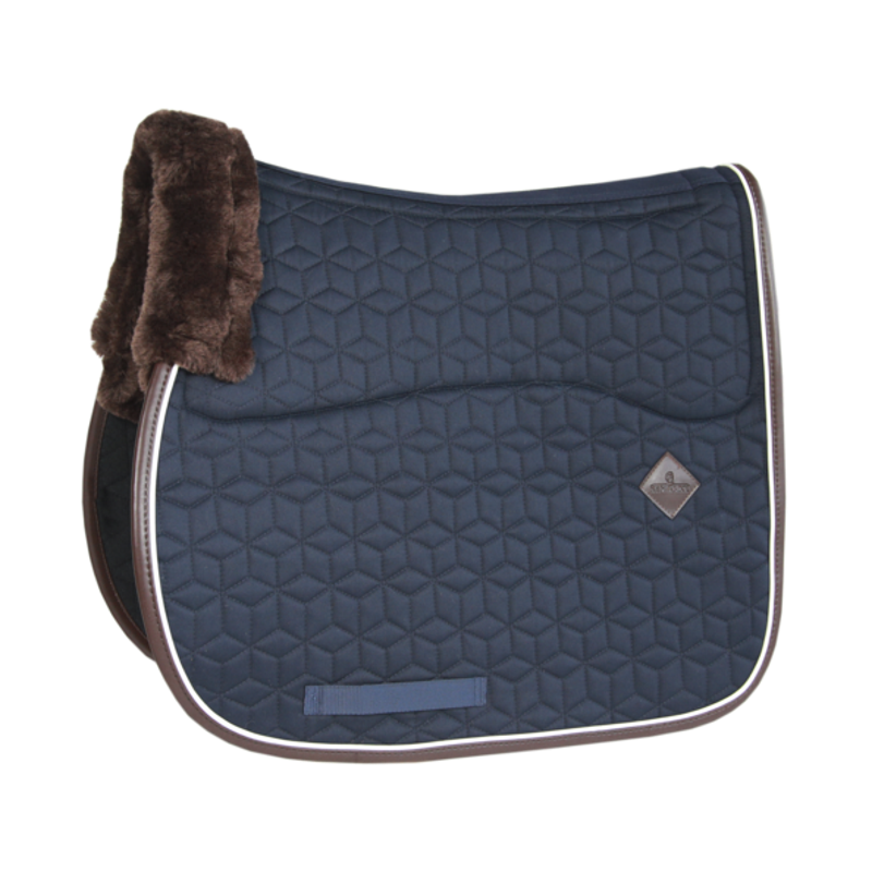 Tapis de selle avec amortisseur en mouton Skin Friendly matellassage en étoiles - Kentucky 42468