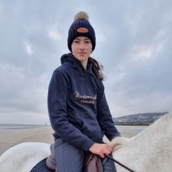 Bonnet équitation Pompon Uni - Mademoiselle Cavalière