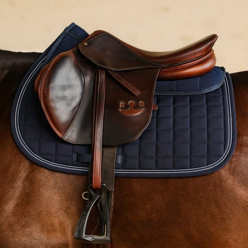 Tapis de Selle Cheval : Noir, Bleu, Vert, Jaune, Violet | Equip'Horse