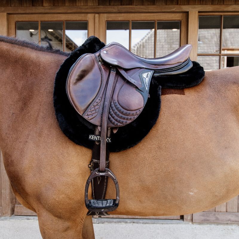 Tapis forme de selle cheval doublé mouton synthétique - Kentucky Horsewear