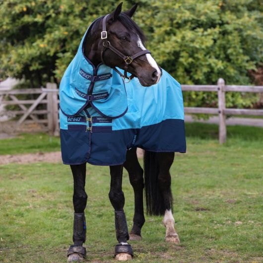 Couverture imperméable cheval Amigo Hero Ripstop Plus 50g Edition Limitée 50g - Horseware Couverture imperméable cheval Amigo Hero Ripstop Plus 50g Edition Limitée 50g - Horseware