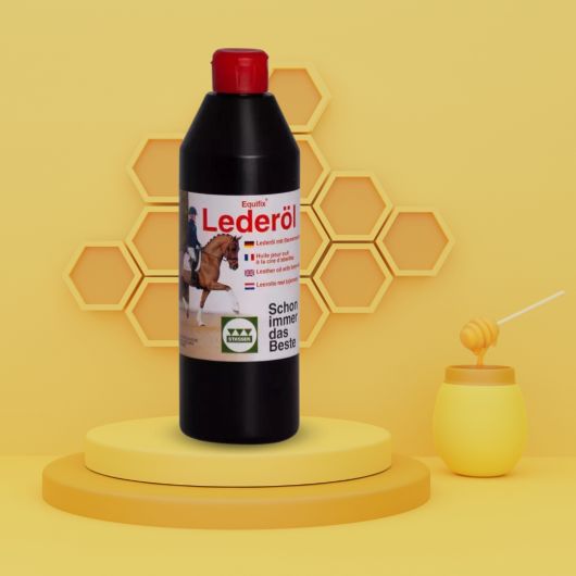 Huile cuir à la cire d'abeille 500 ml Equifix - Stassek Huile cuir à la cire d'abeille 500 ml Equifix - Stassek