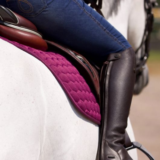Tapis de selle cheval Air Motion Luxe Arma - Shires 