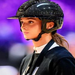 Casque équitation Voronoï carbone avec protection temporale - Freejump Casque équitation Voronoï carbone avec protection temporale - Freejump