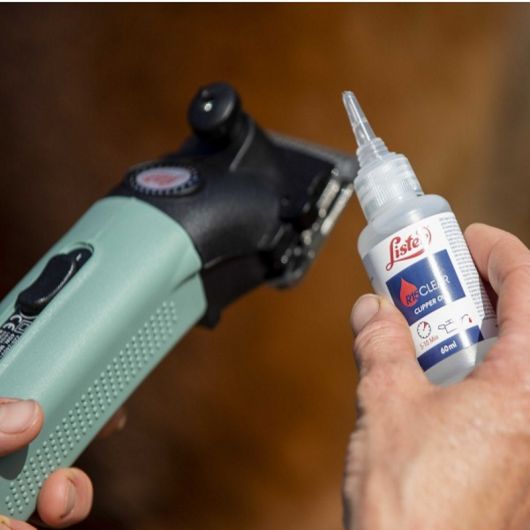 Tondeuse secteur cheval avec sacoche de rangement Star - Lister 