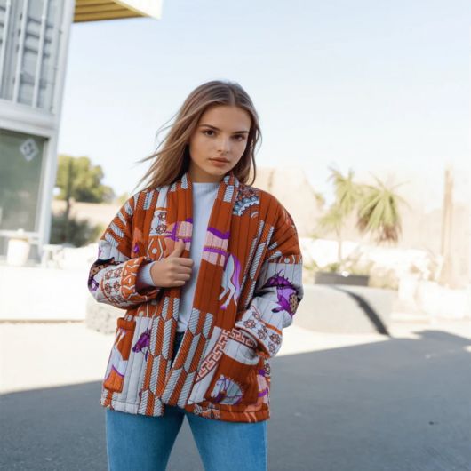 Manteau matelassé Kimono imprimé chevaux Cécile Wang 