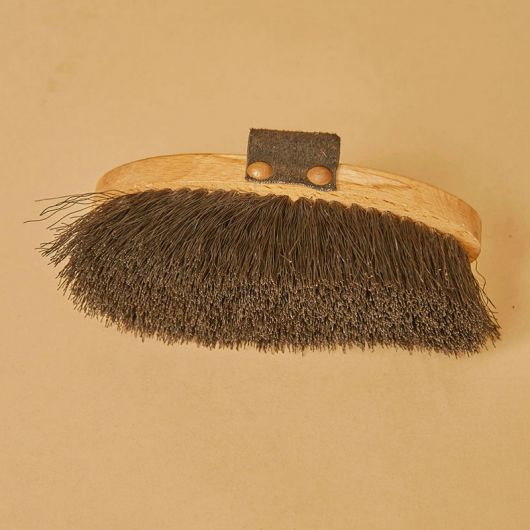 Brosse dure cheval - GEM Equitation