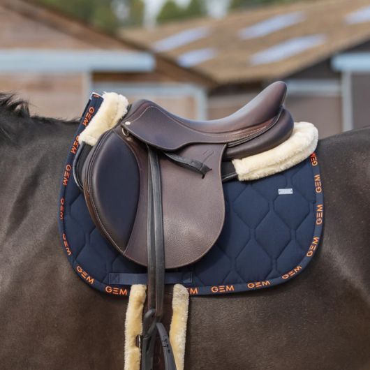Tapis de selle cheval Love - GEM Equitation