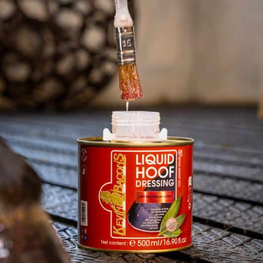 Huile sabot Liquid Hoof Dressing Glitter Rose Gold Edition - Kevin Bacon's